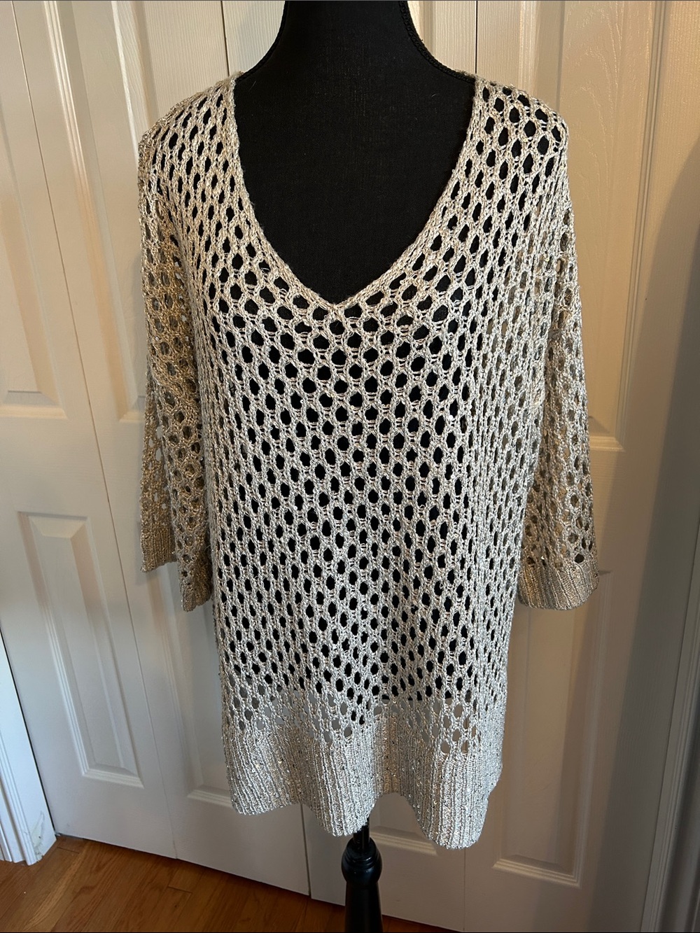 Joseph Ribkoff Open-Knit Crochet V neck Off the shoulder sequin sweater